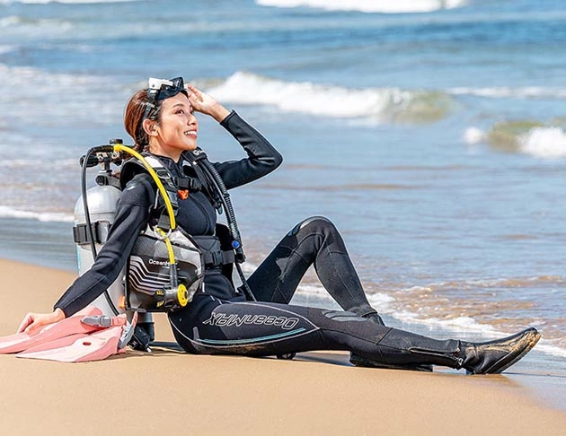 夾克式浮力控制背心-白